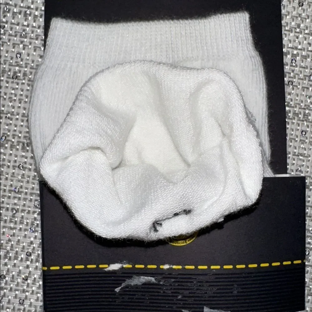 Dr. Martens M/L White Organic Cotton Blend Short Ankle Bow Socks